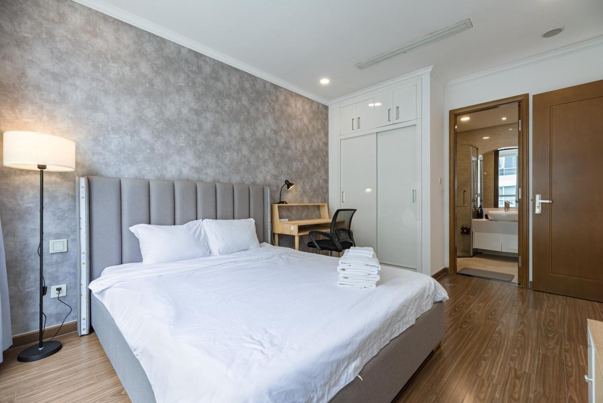 Căn hộ Vinhomes Park Collection M By Elevate *